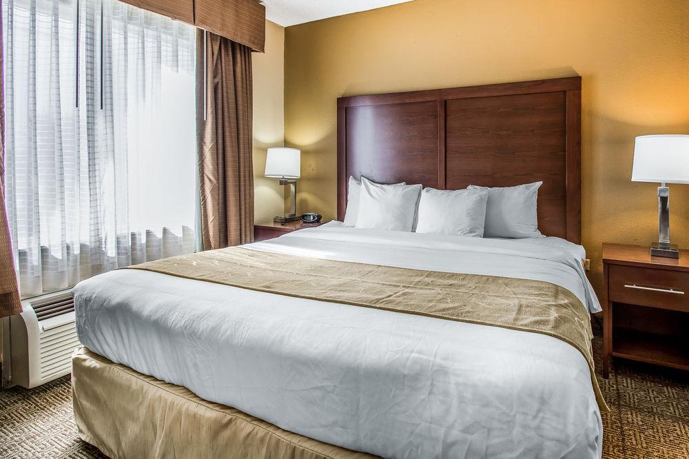 Comfort Suites Sawgrass Tamarac Bagian luar foto