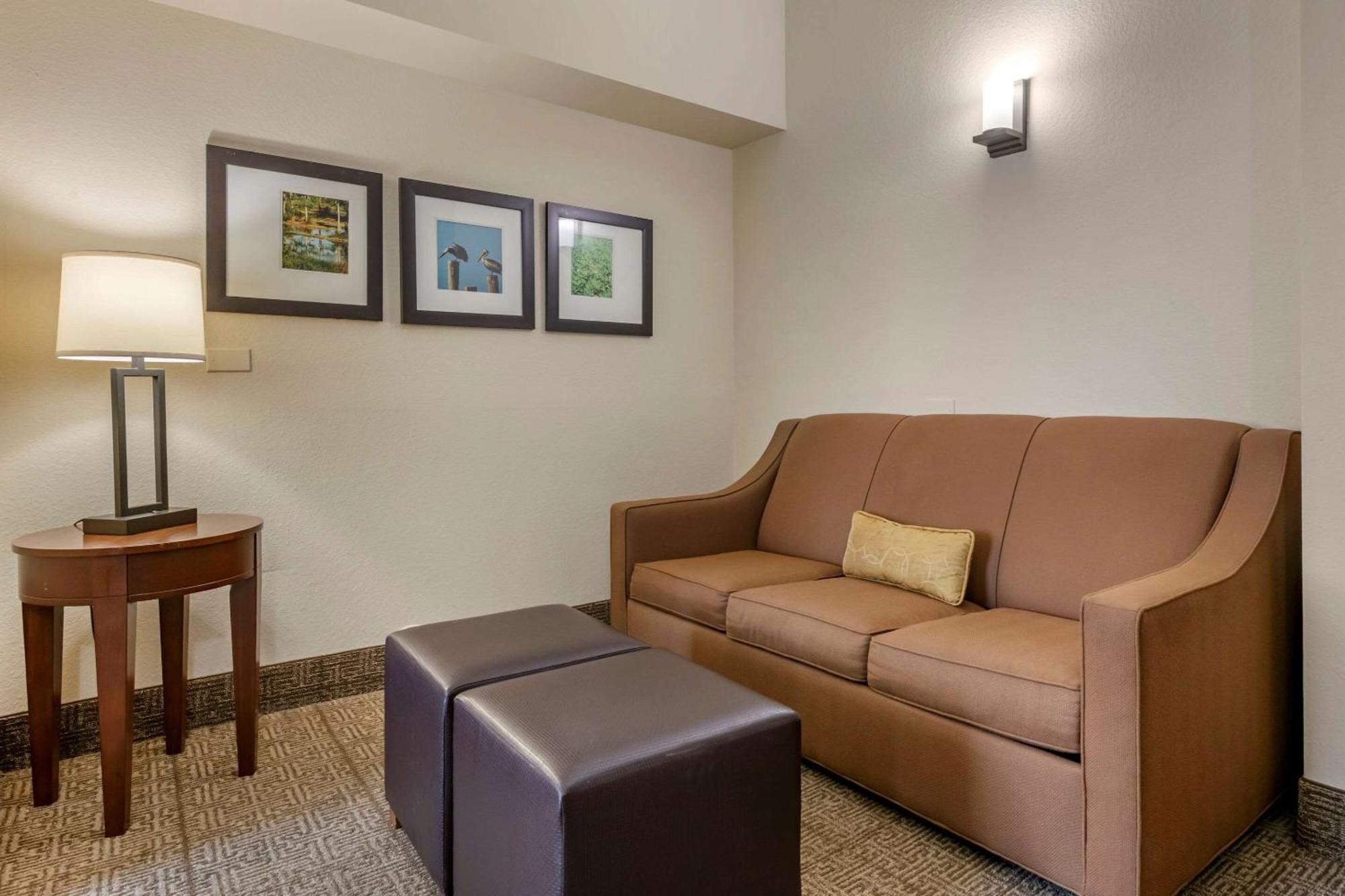 Comfort Suites Sawgrass Tamarac Bagian luar foto